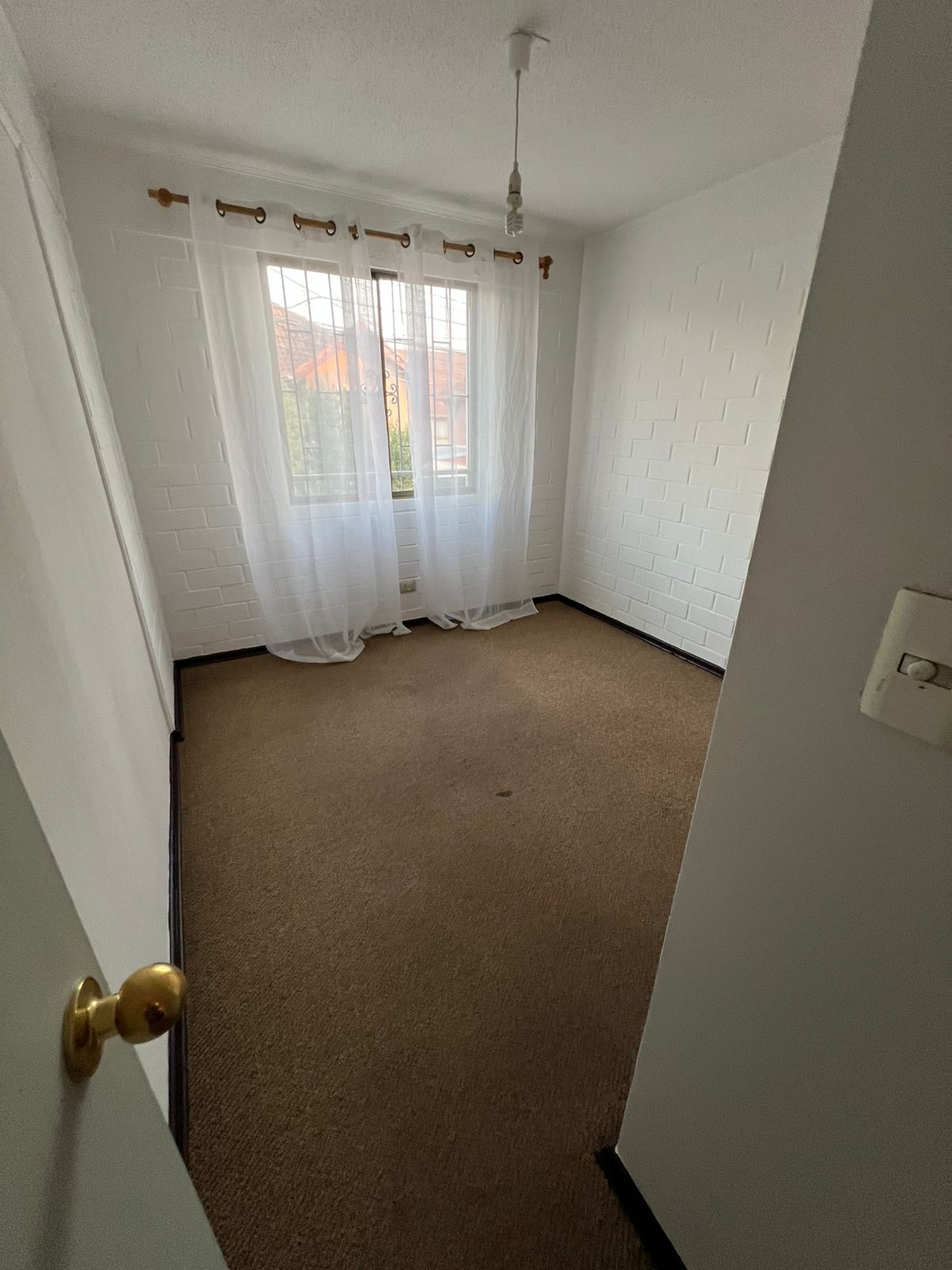 HERMOSA CASA EN VENTA  4D| 3B EN PASAJE ALQUIMIA, MAIPÚ