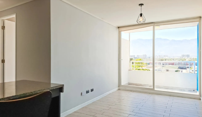 Departamento en arriendo en San Miguel de 2D+2B con estacionamiento y bodega