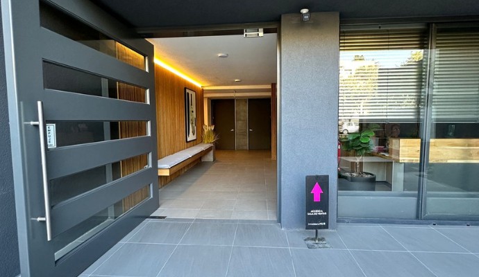 ARRIENDO Departamento 2d+2b Con Estacionamiento Y Bodega