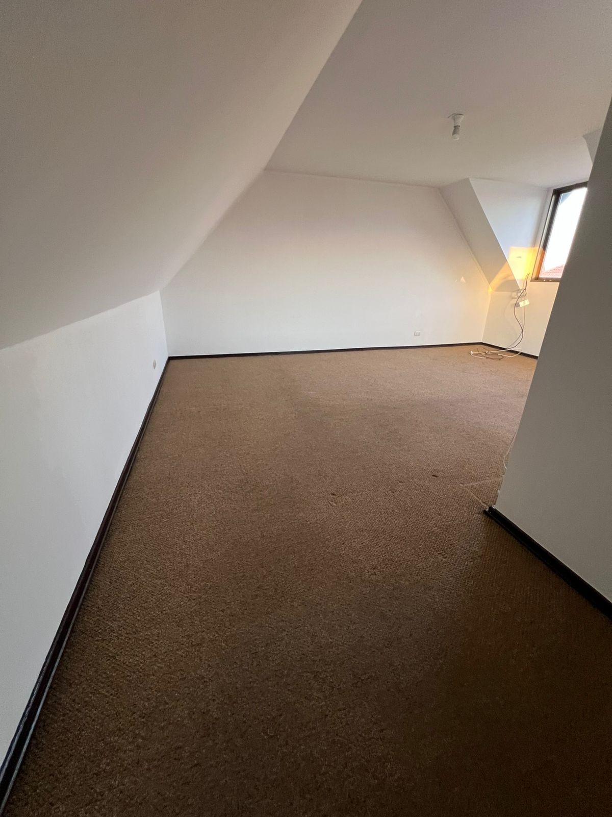 HERMOSA CASA EN VENTA  4D| 3B EN PASAJE ALQUIMIA, MAIPÚ